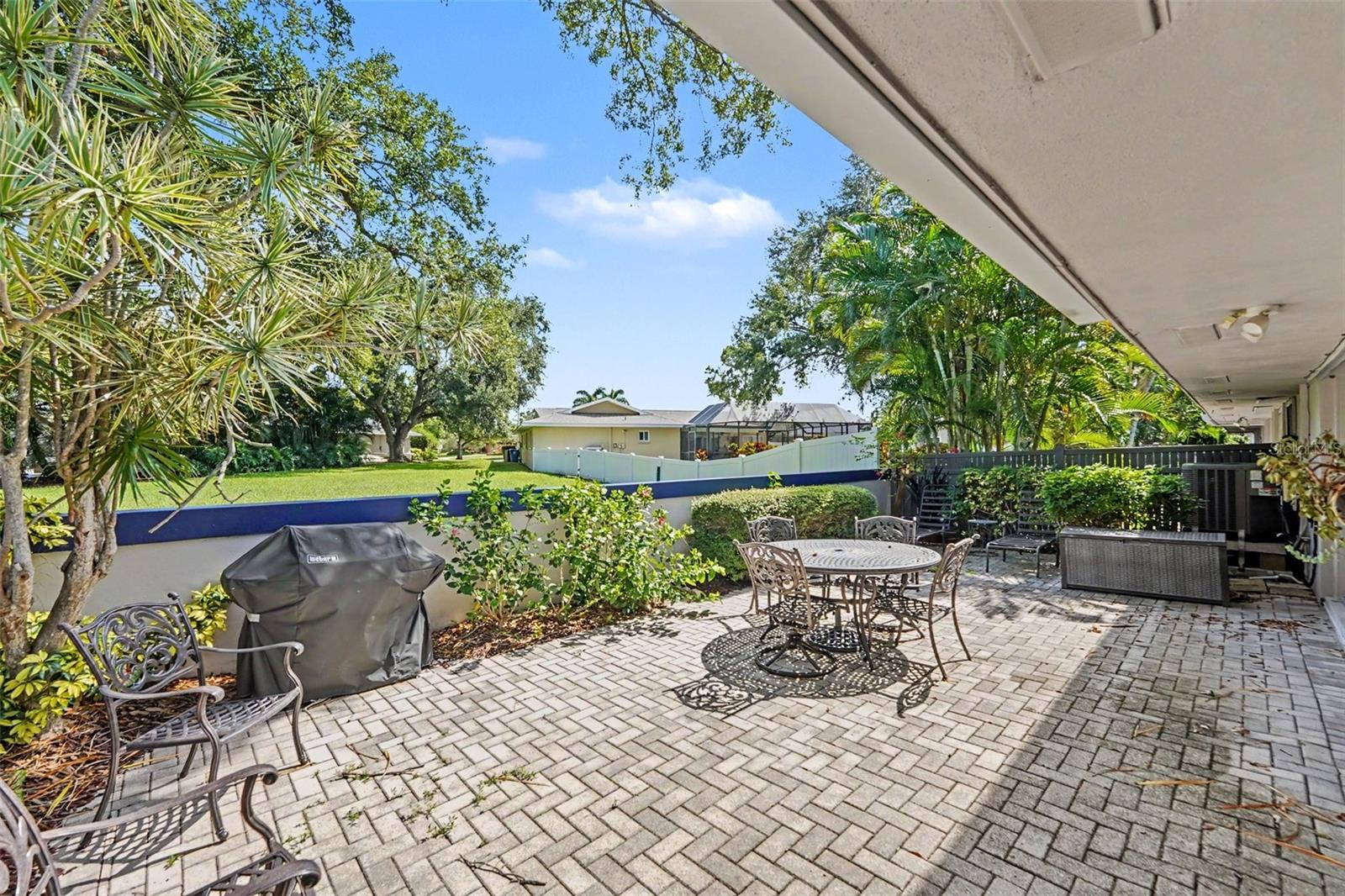 WATERMARK CONDO - Residential