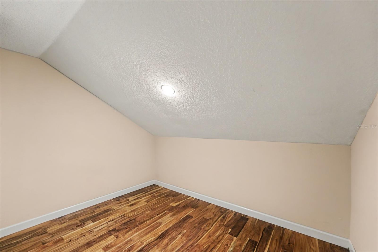 WATERMARK CONDO - Residential