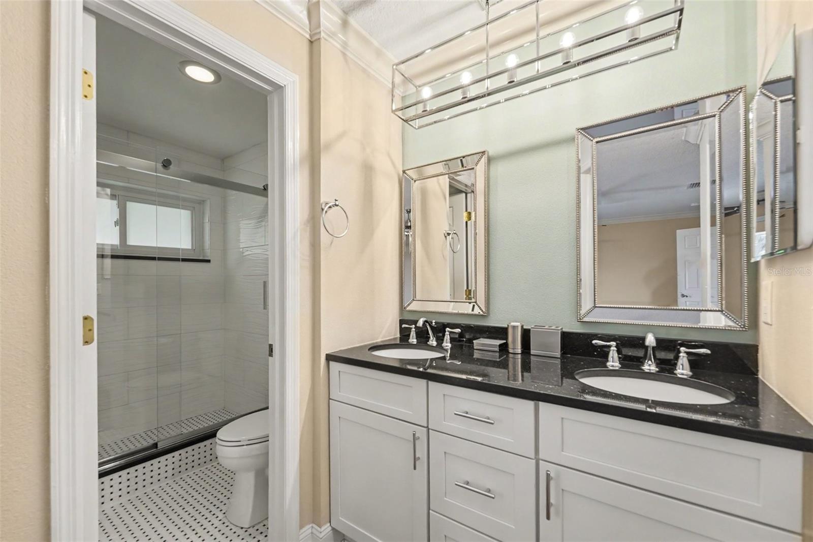 WATERMARK CONDO - Residential