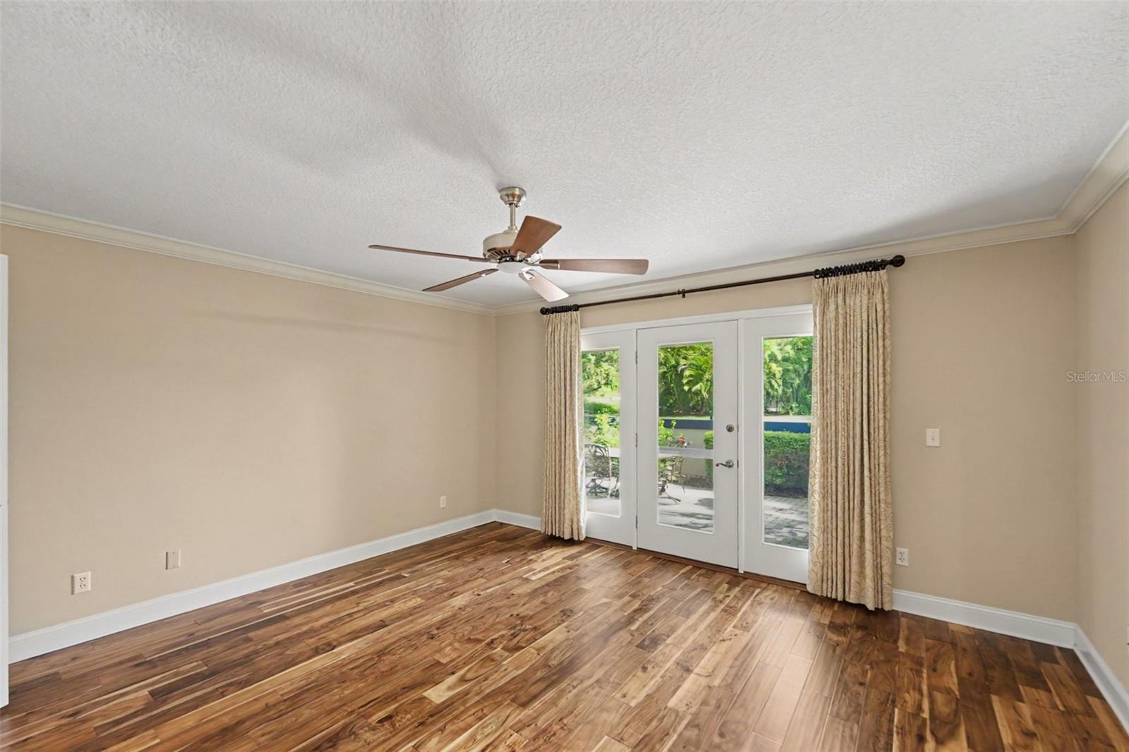WATERMARK CONDO - Residential