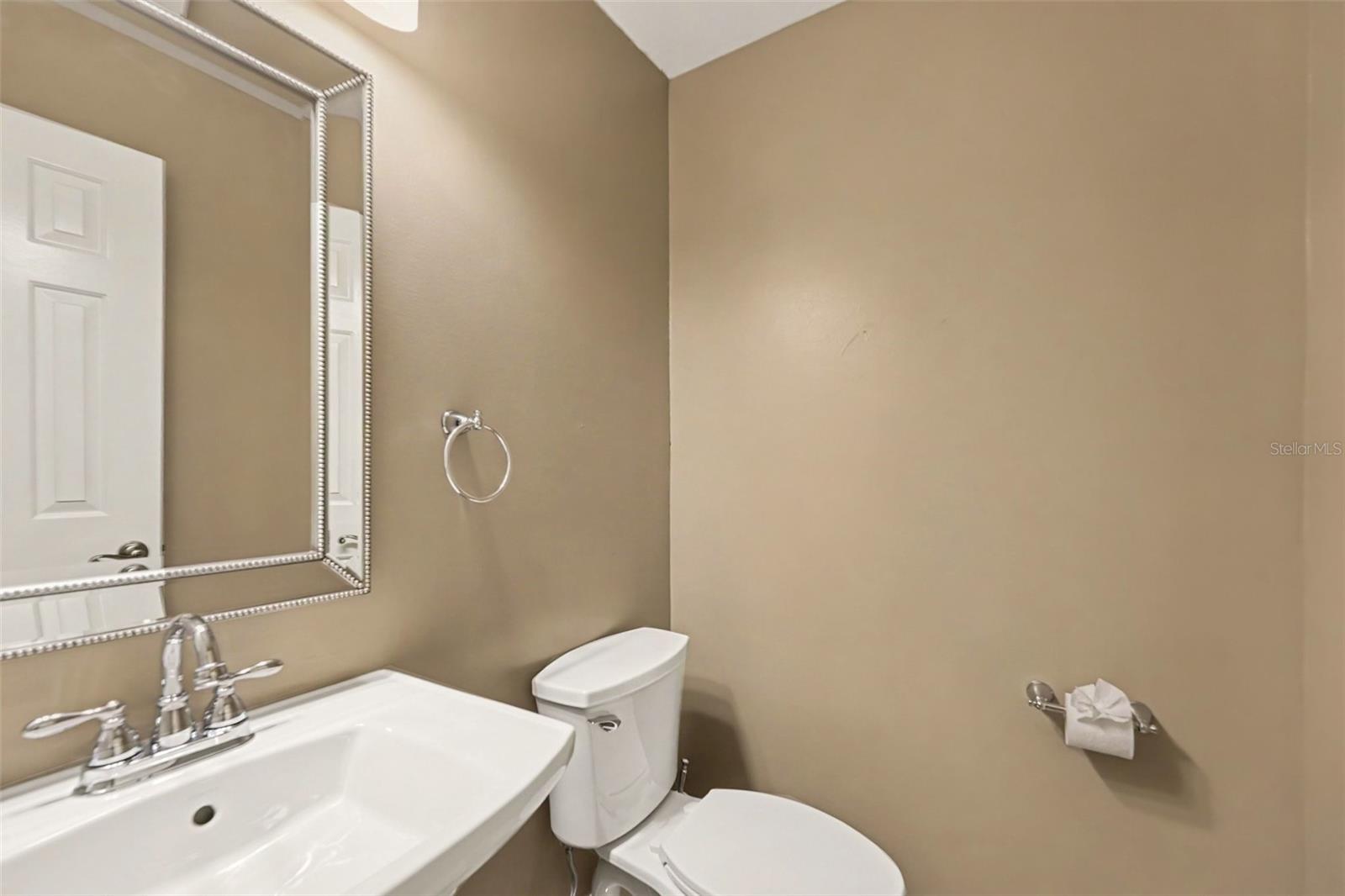 WATERMARK CONDO - Residential