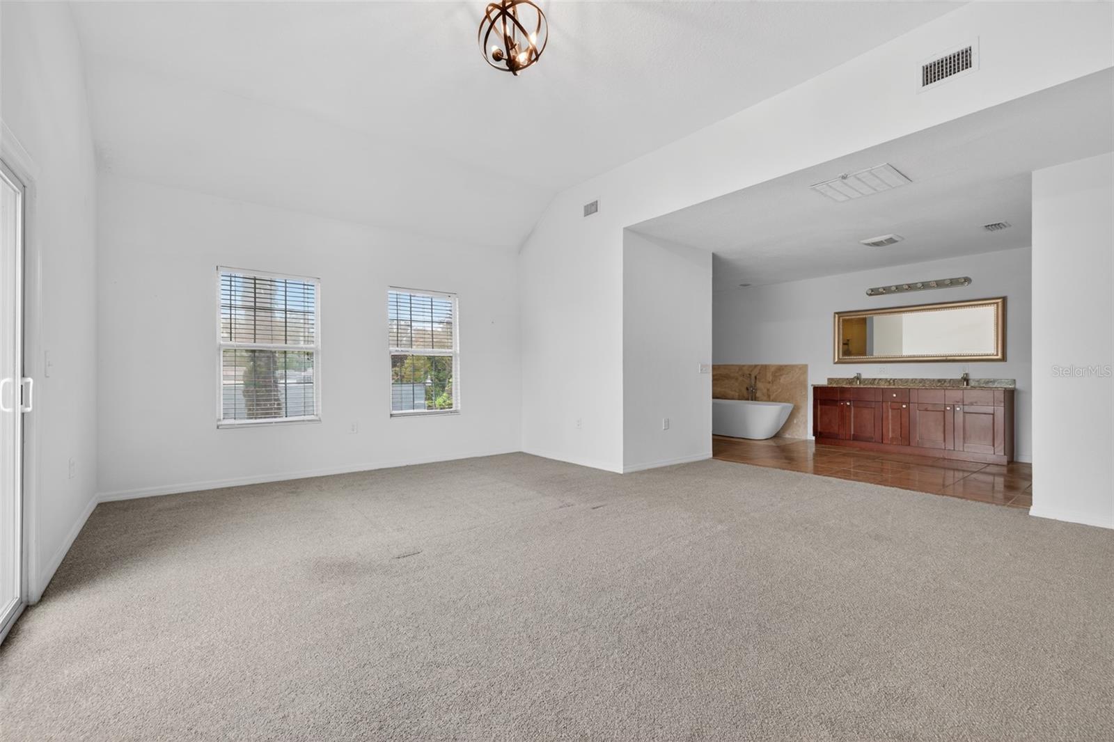 ROSEBURY PARK - Commercial Sale