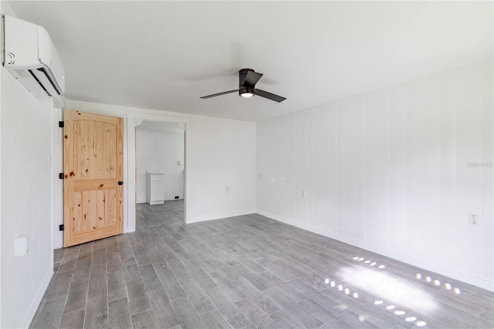 TANGERINE - Residential