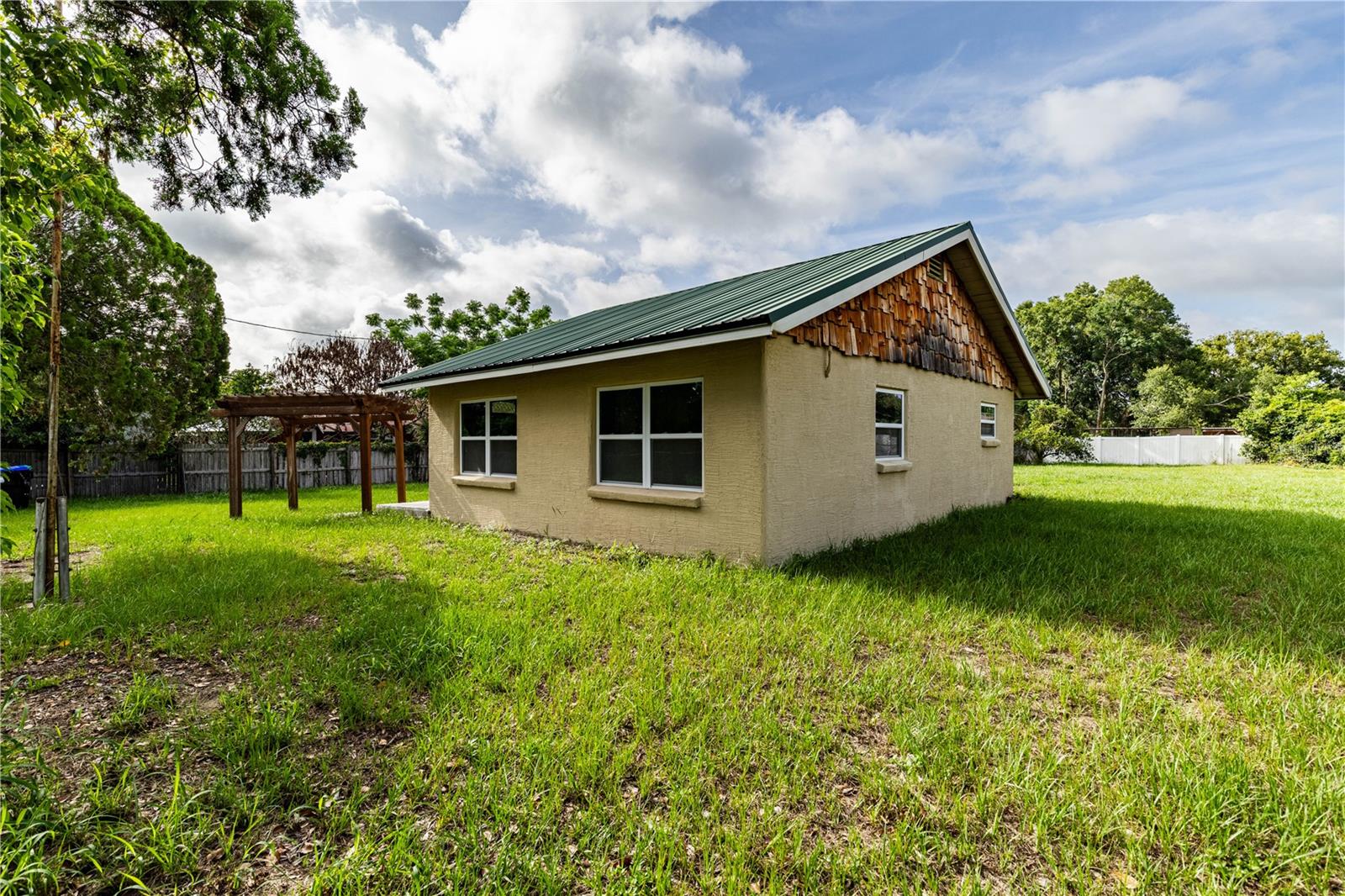 TANGERINE - Residential