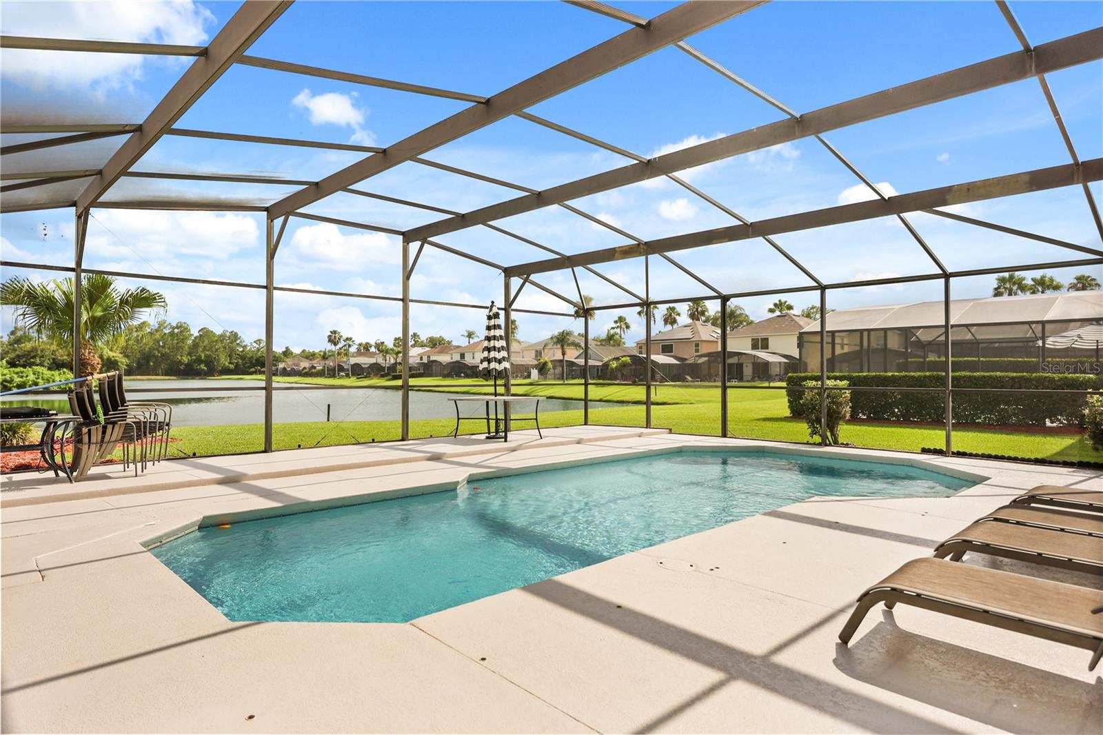 LAKE BERKLEY RESORT - Residential