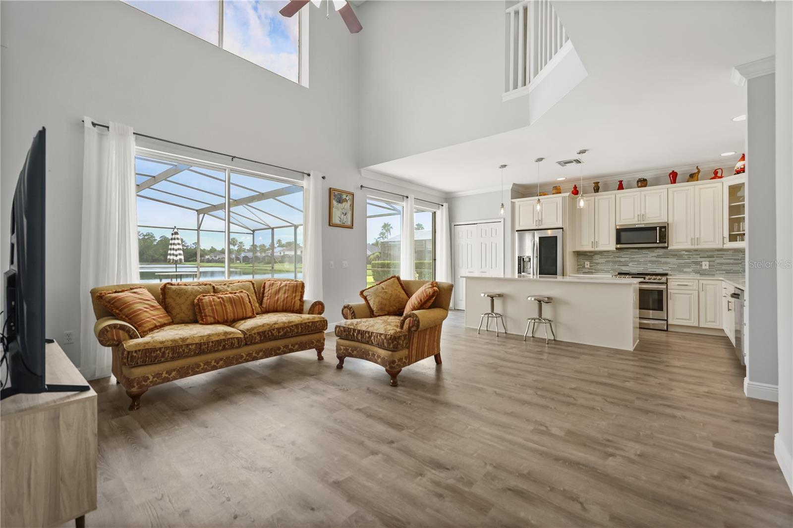 LAKE BERKLEY RESORT - Residential