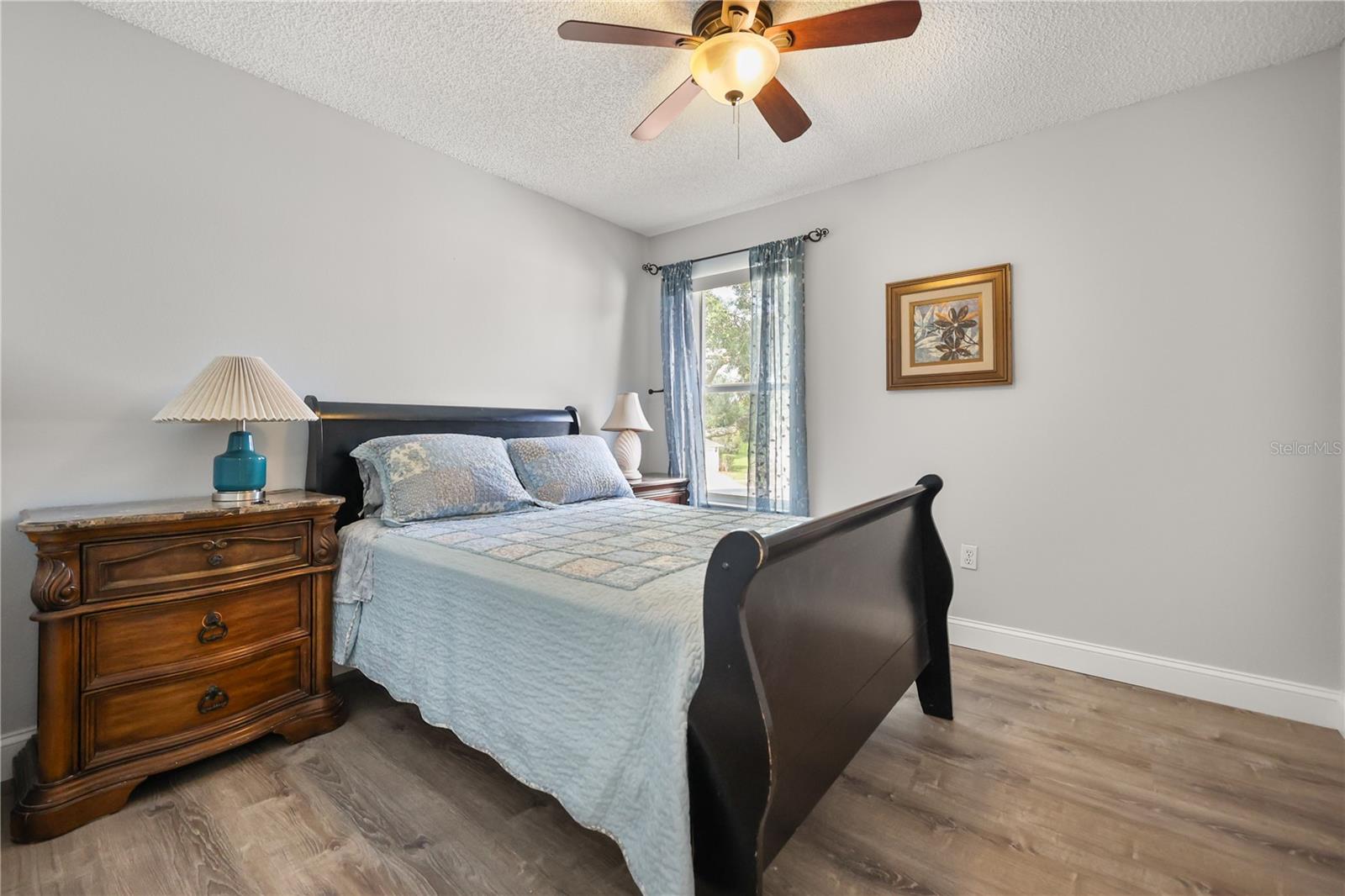LAKE BERKLEY RESORT - Residential