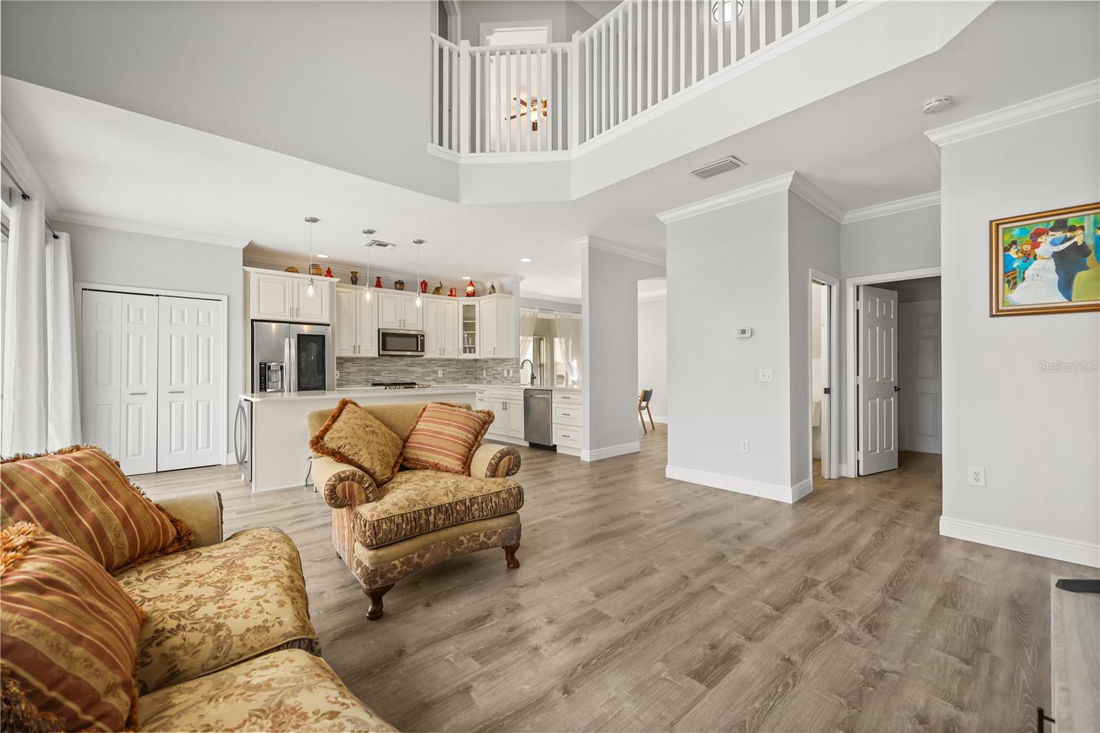 LAKE BERKLEY RESORT - Residential