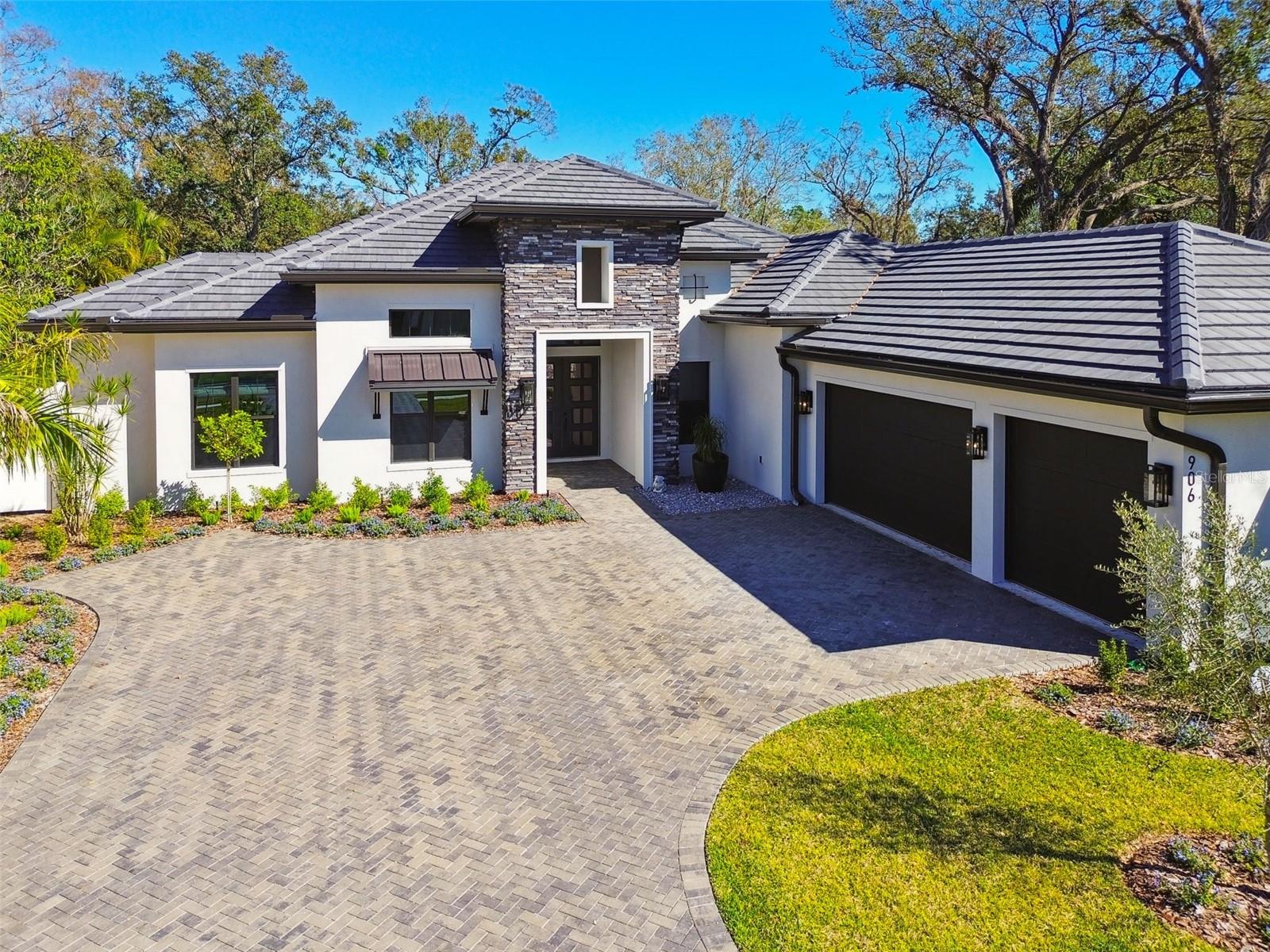 SOUTHLAND - Residential