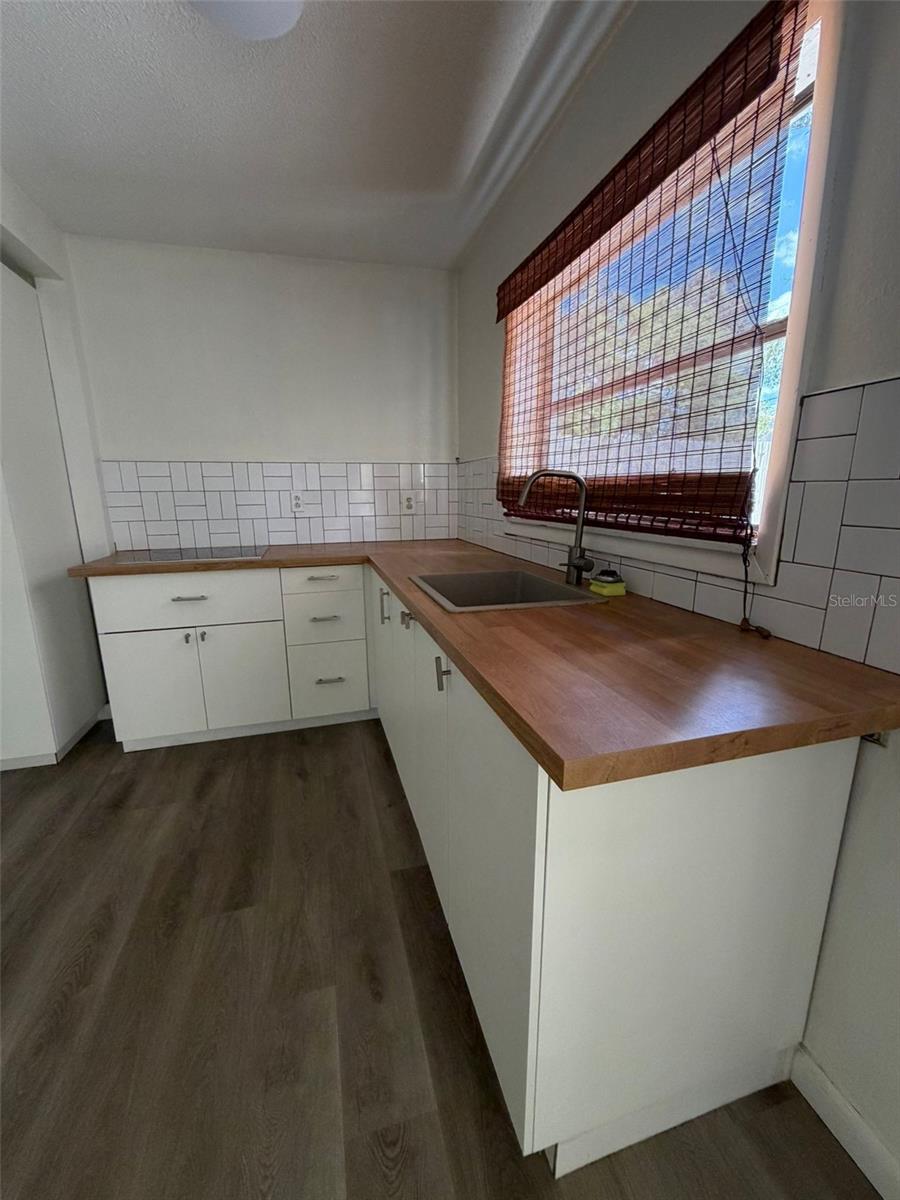 PICKRON SUB - Residential Lease