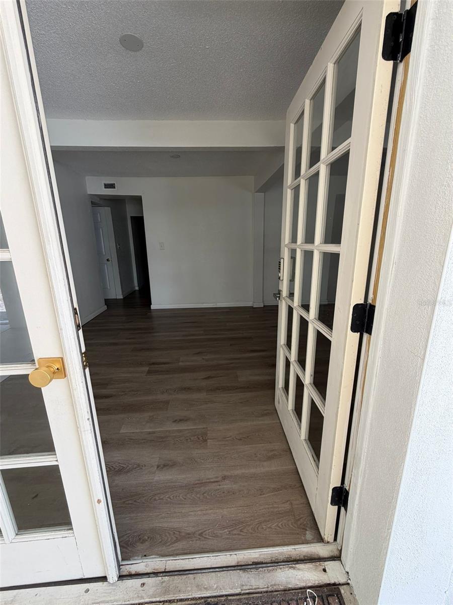 PICKRON SUB - Residential Lease