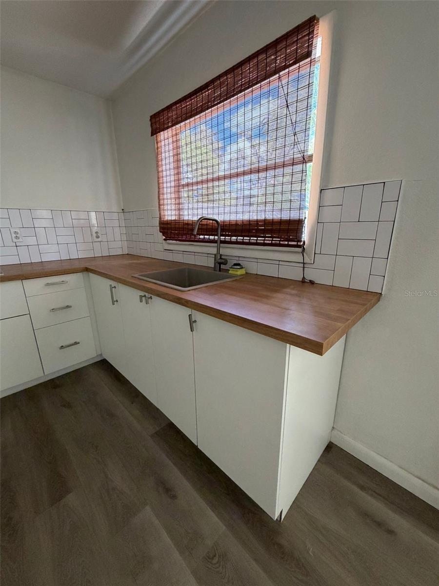 PICKRON SUB - Residential Lease
