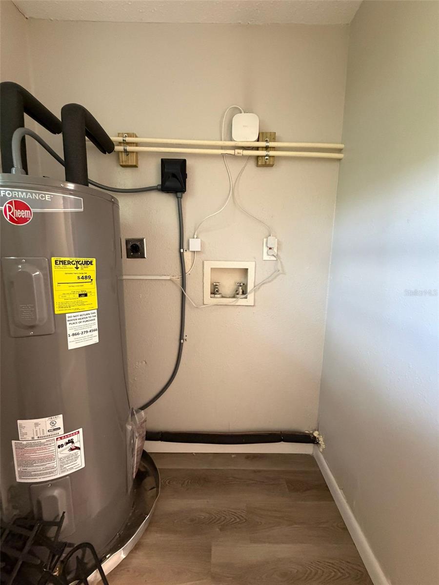 PICKRON SUB - Residential Lease