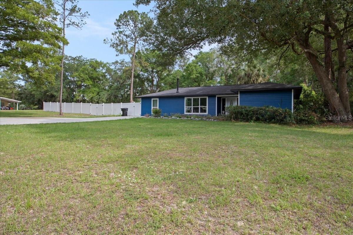 LEEAIRE ESTATES - Residential