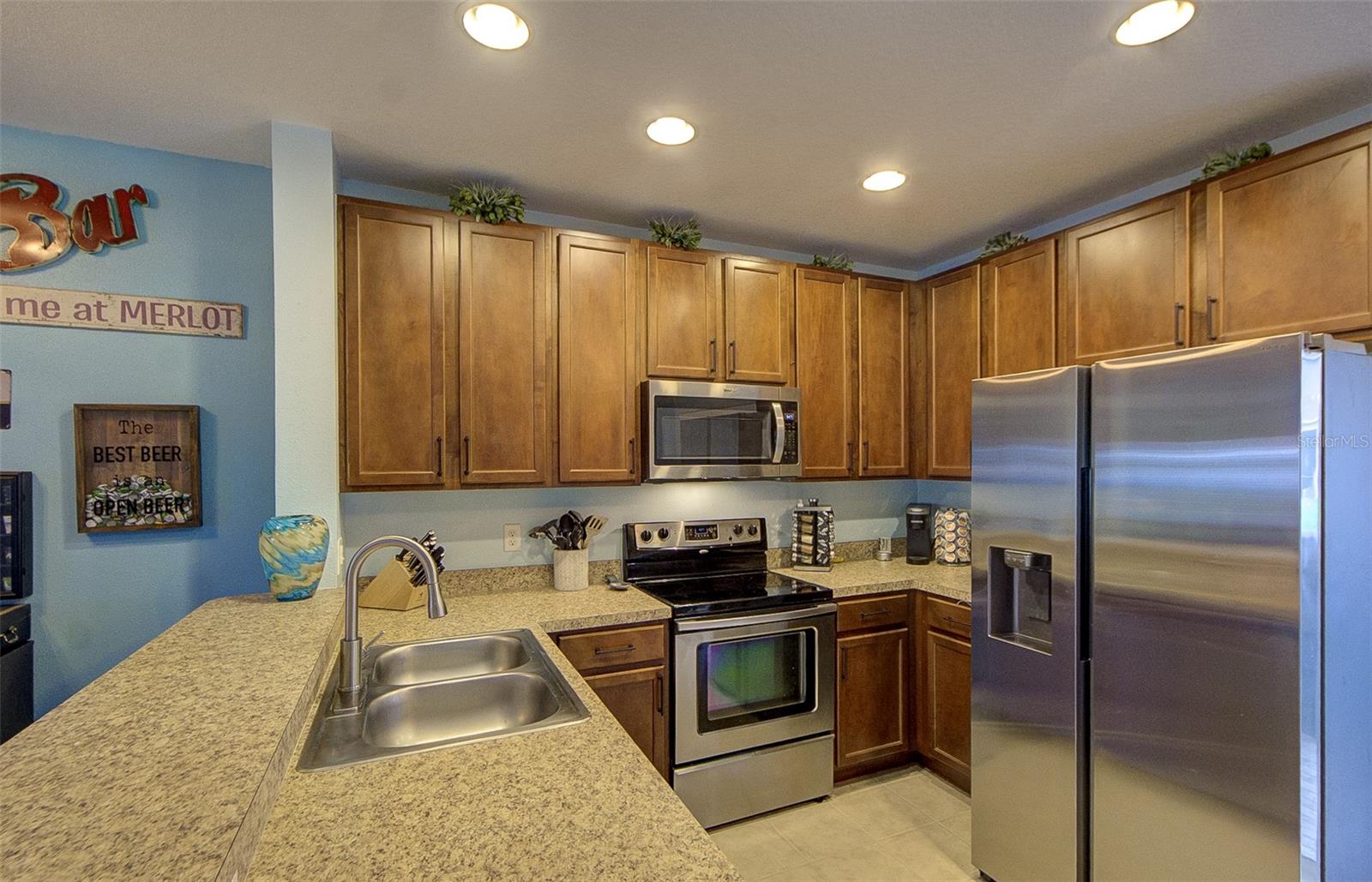 SAWGRASS VILLAGE - Residential