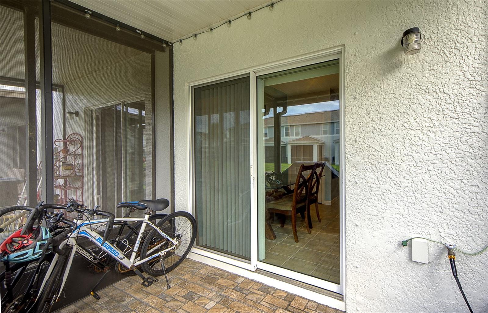 SAWGRASS VILLAGE - Residential