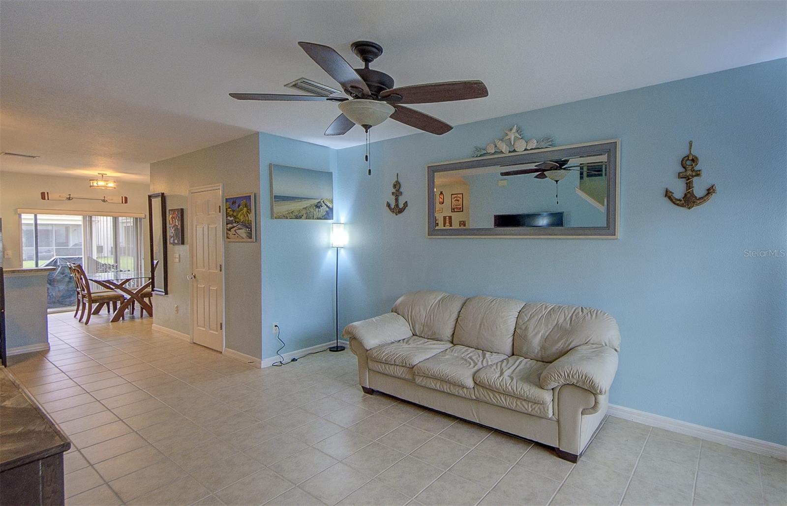 SAWGRASS VILLAGE - Residential
