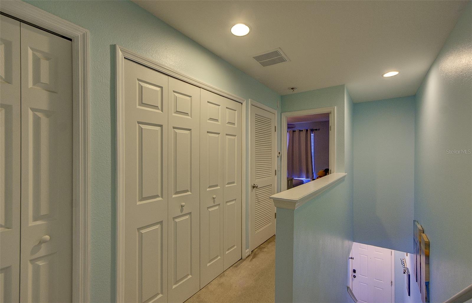 SAWGRASS VILLAGE - Residential