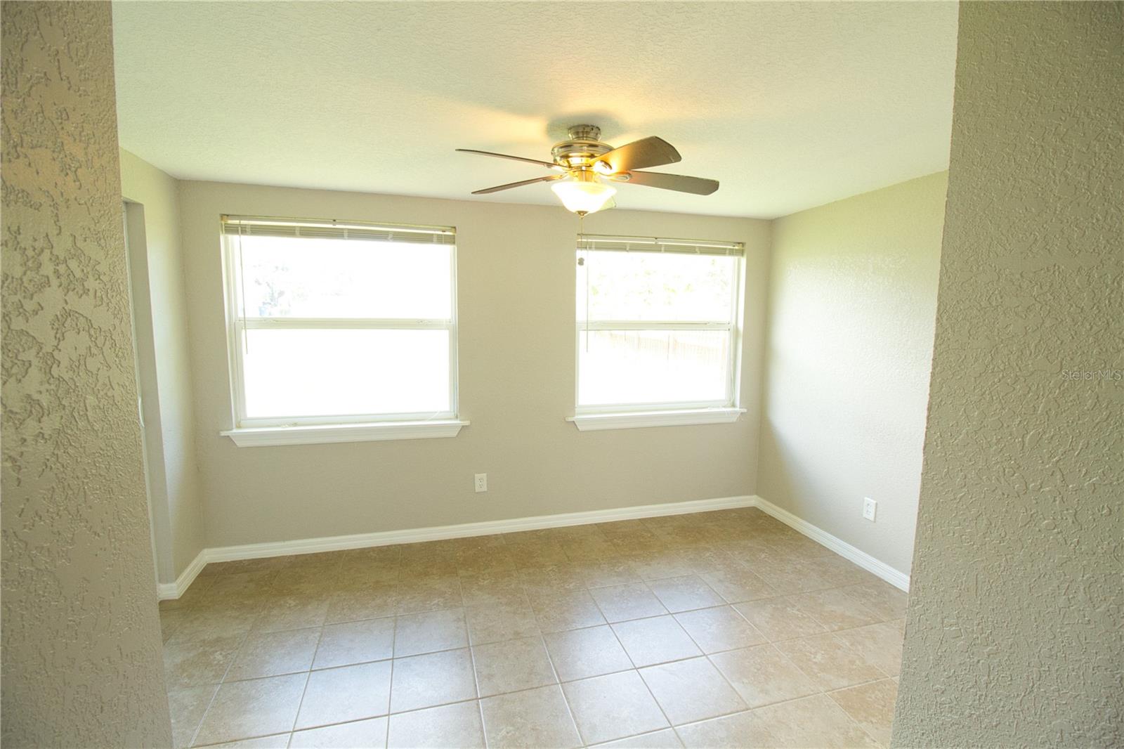 PALM LAKE TERRACE - Residential Lease