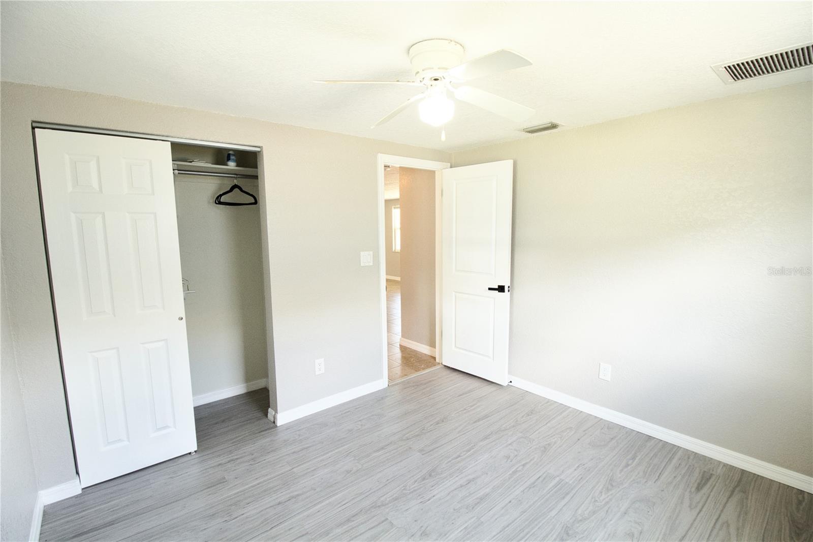 PALM LAKE TERRACE - Residential Lease
