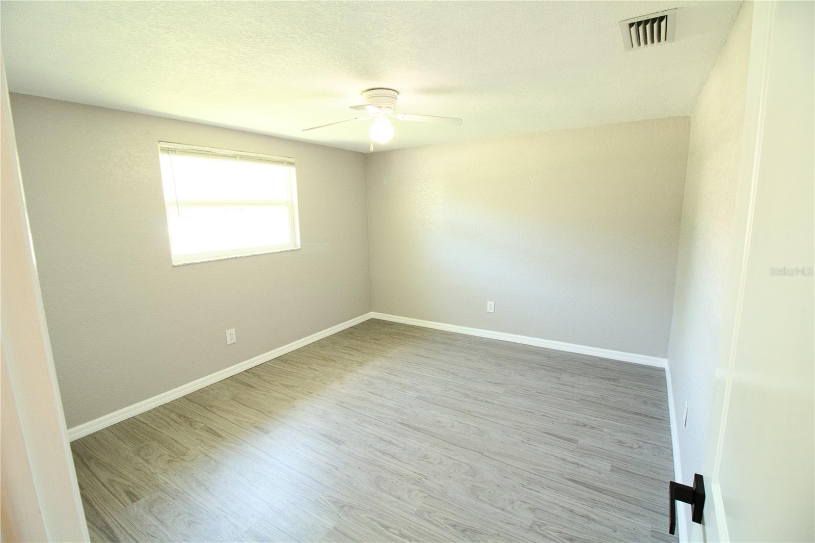 PALM LAKE TERRACE - Residential Lease