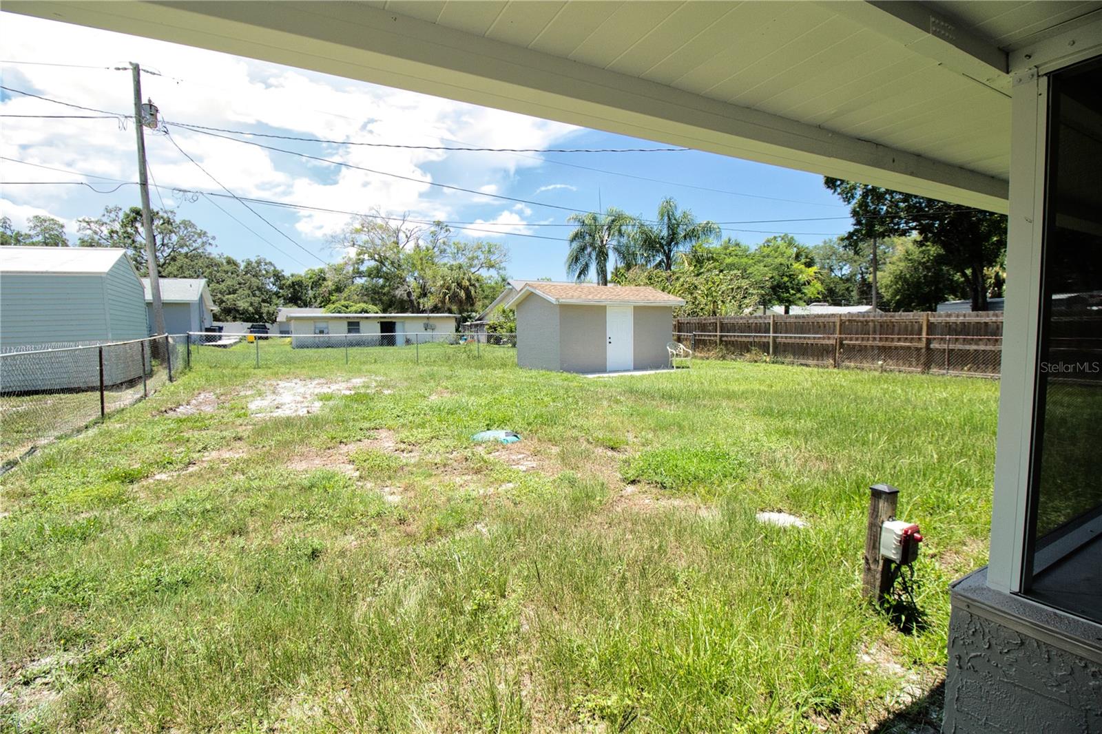 PALM LAKE TERRACE - Residential Lease