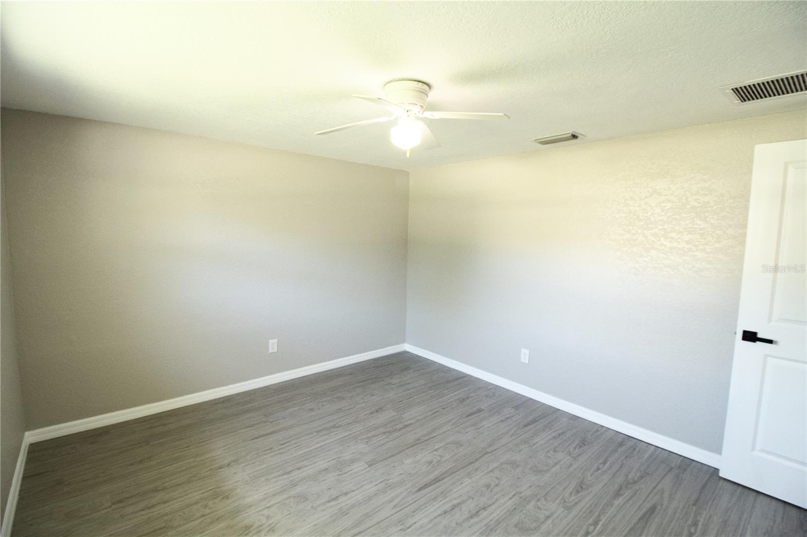 PALM LAKE TERRACE - Residential Lease