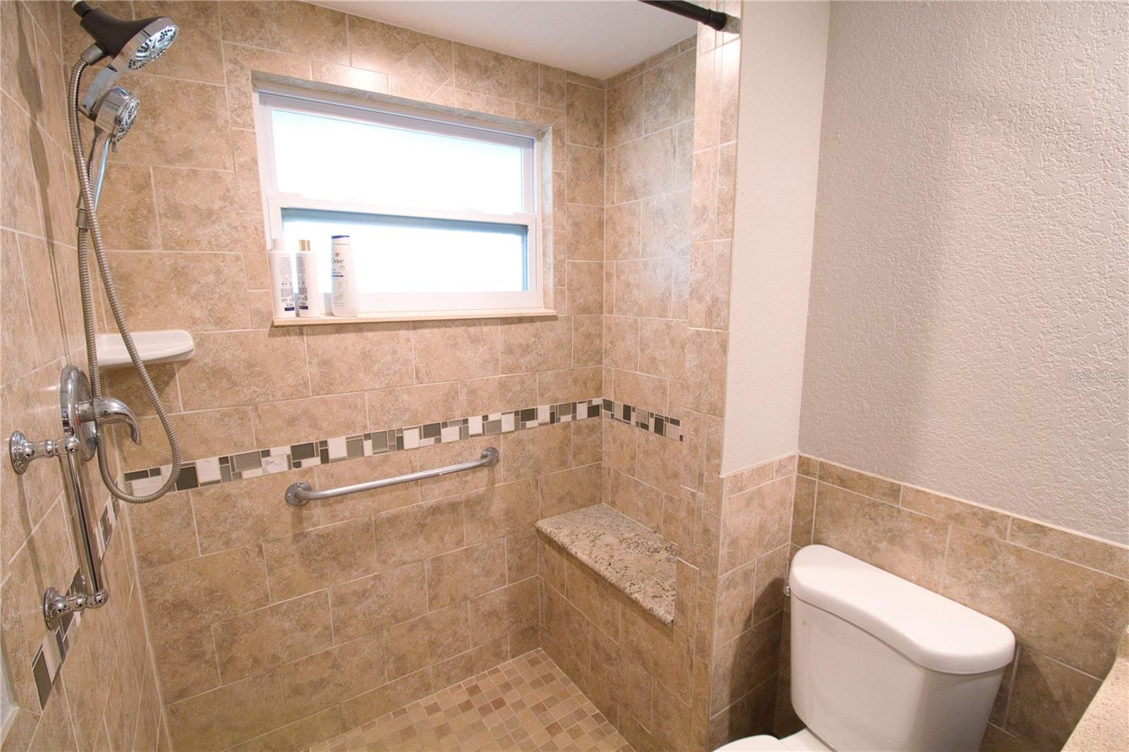 PALM LAKE TERRACE - Residential Lease