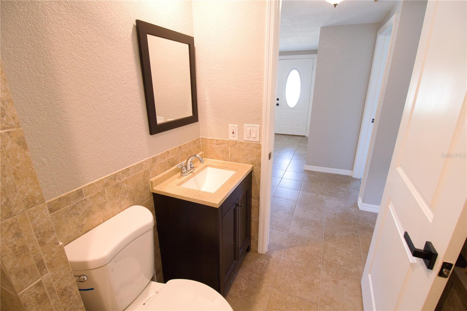 PALM LAKE TERRACE - Residential Lease