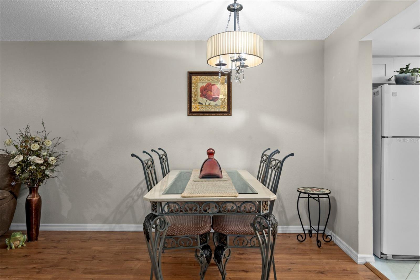 WOODTRAIL CONDO - Residential