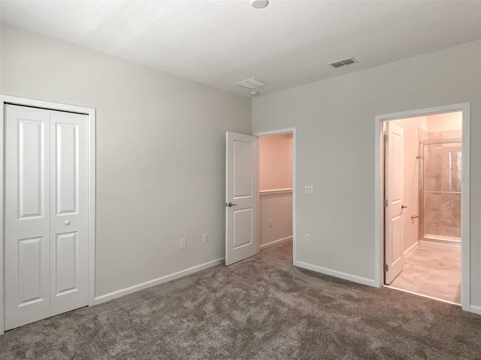 ECON TRAILS - Residential Lease