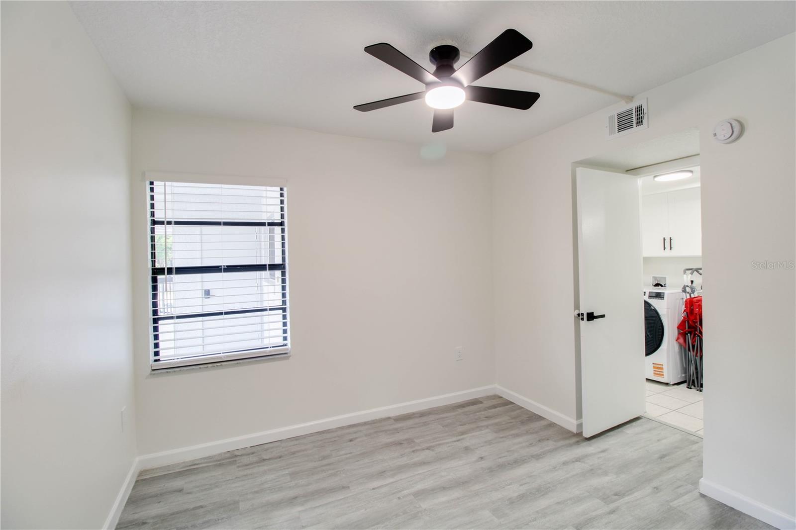 LAKE LOTUS CLUB 1 A CONDO - Residential Lease