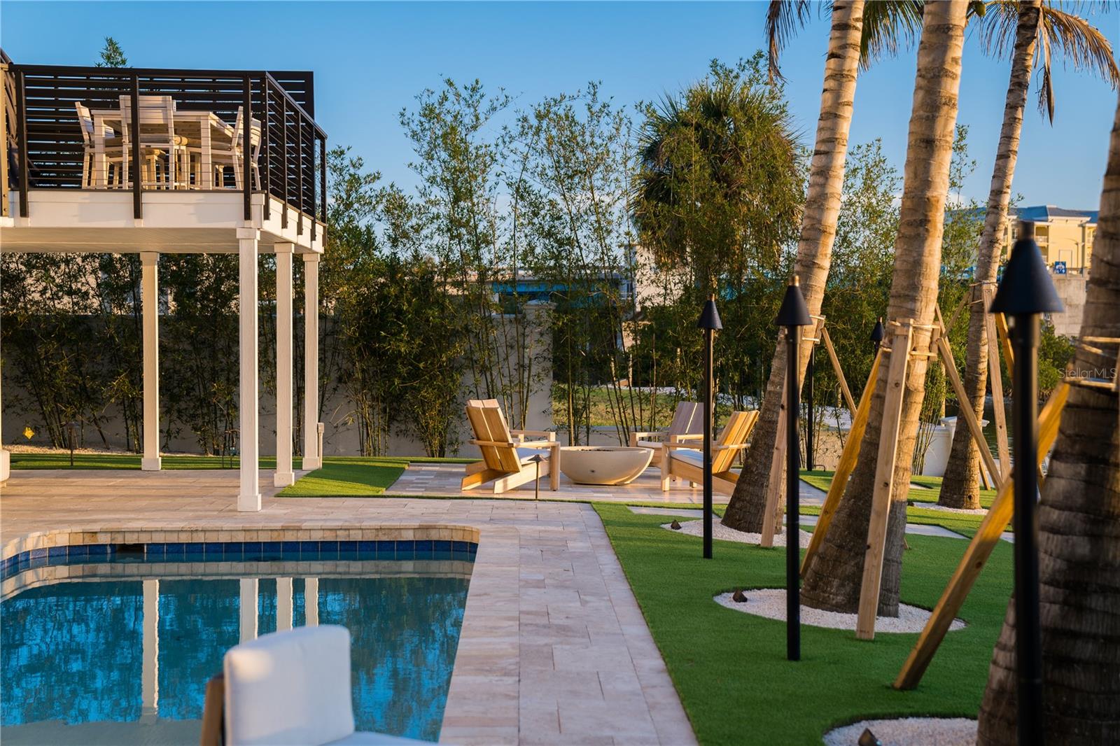 PINE SHORES ESTATE 7TH SEC - Residential
