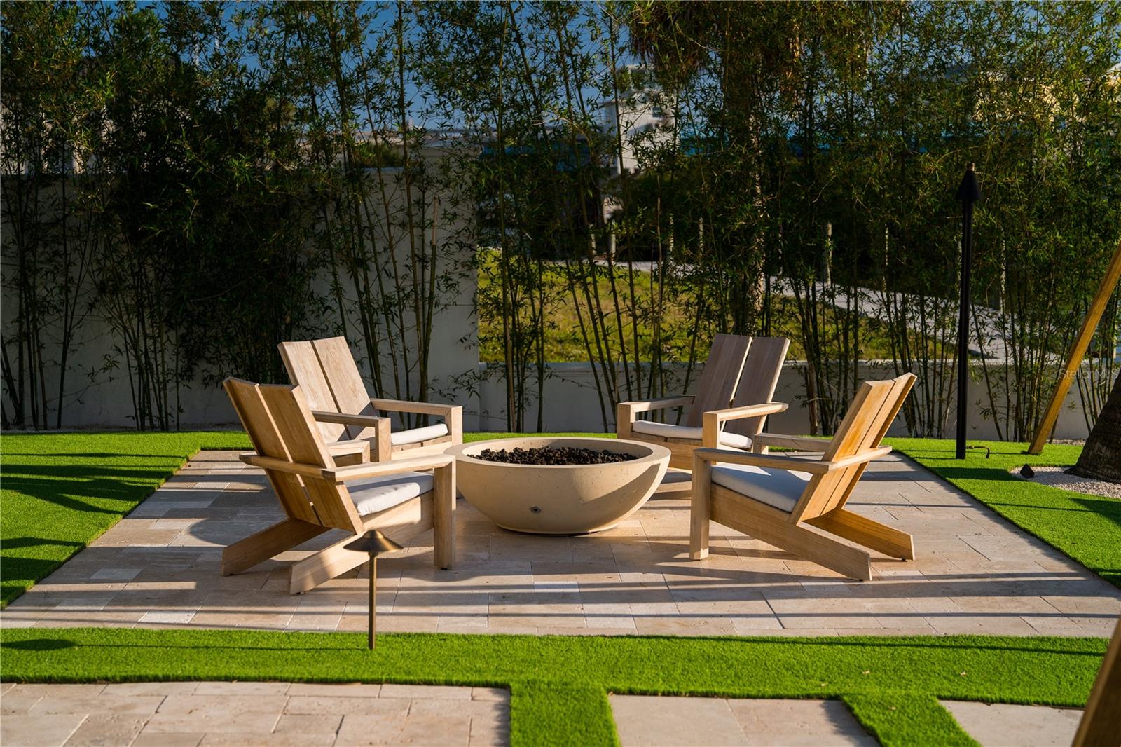 PINE SHORES ESTATE 7TH SEC - Residential