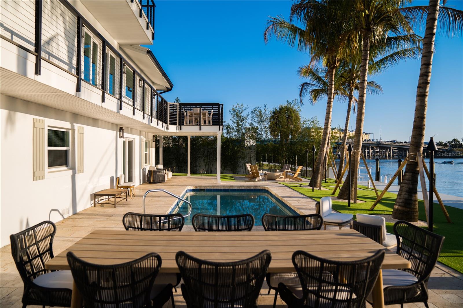 PINE SHORES ESTATE 7TH SEC - Residential