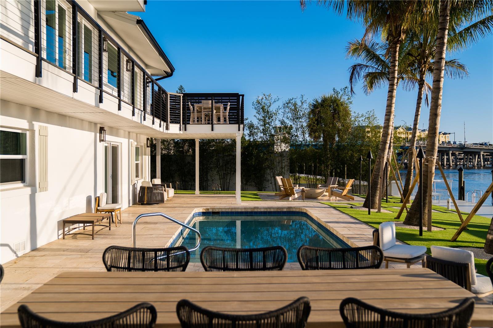 PINE SHORES ESTATE 7TH SEC - Residential