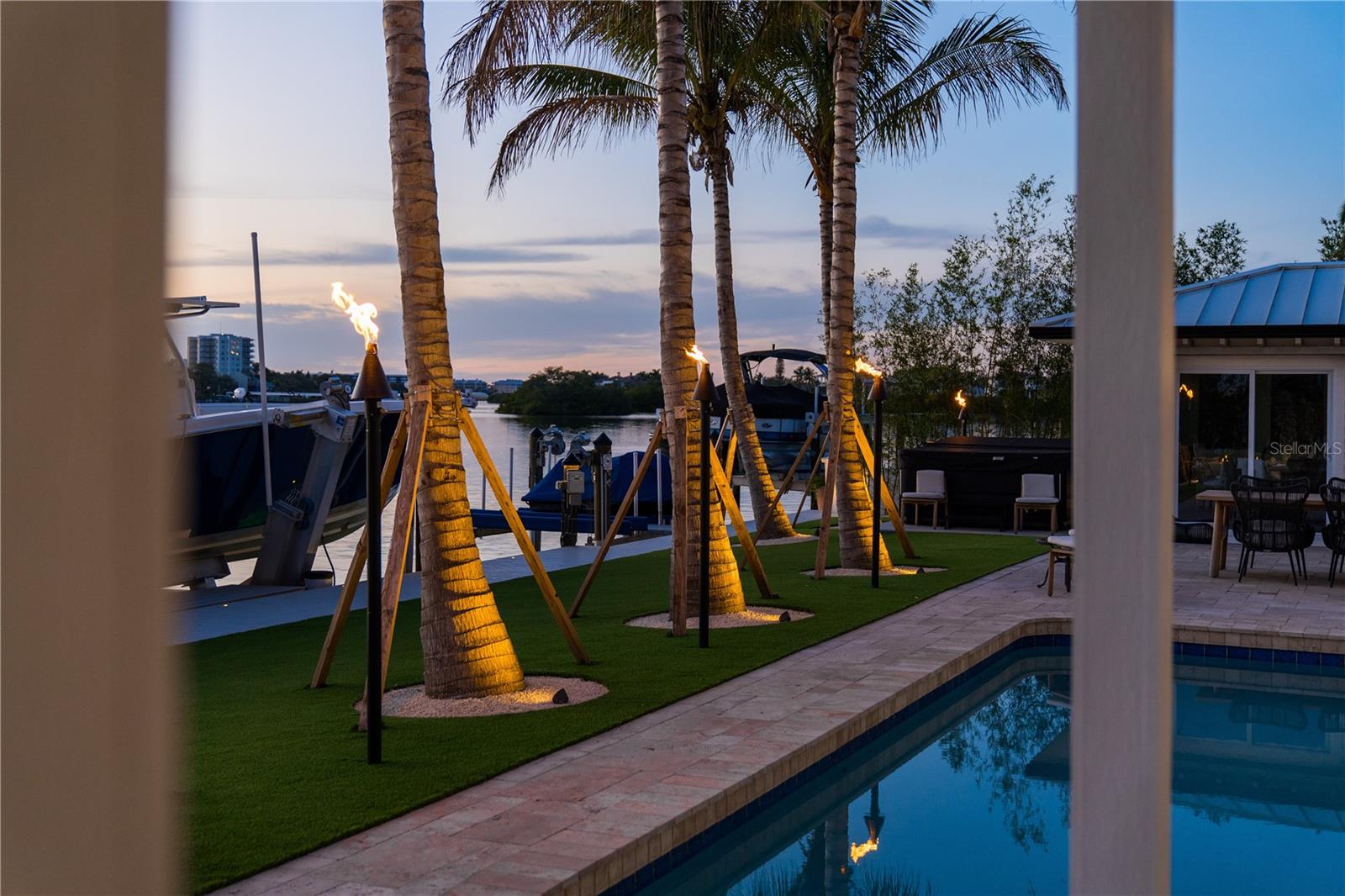 PINE SHORES ESTATE 7TH SEC - Residential