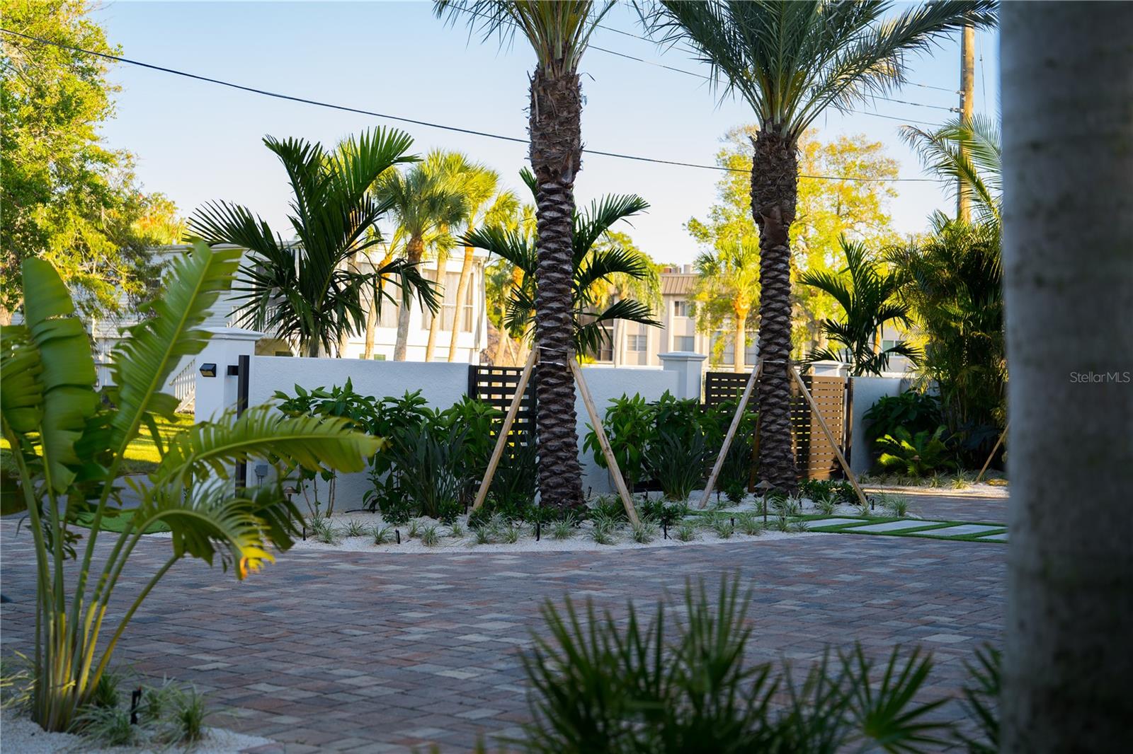 PINE SHORES ESTATE 7TH SEC - Residential