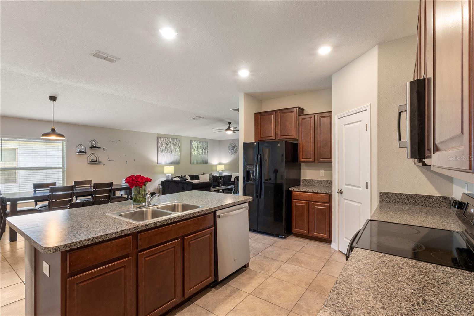 HIDDEN RIVER PH 1B - Residential
