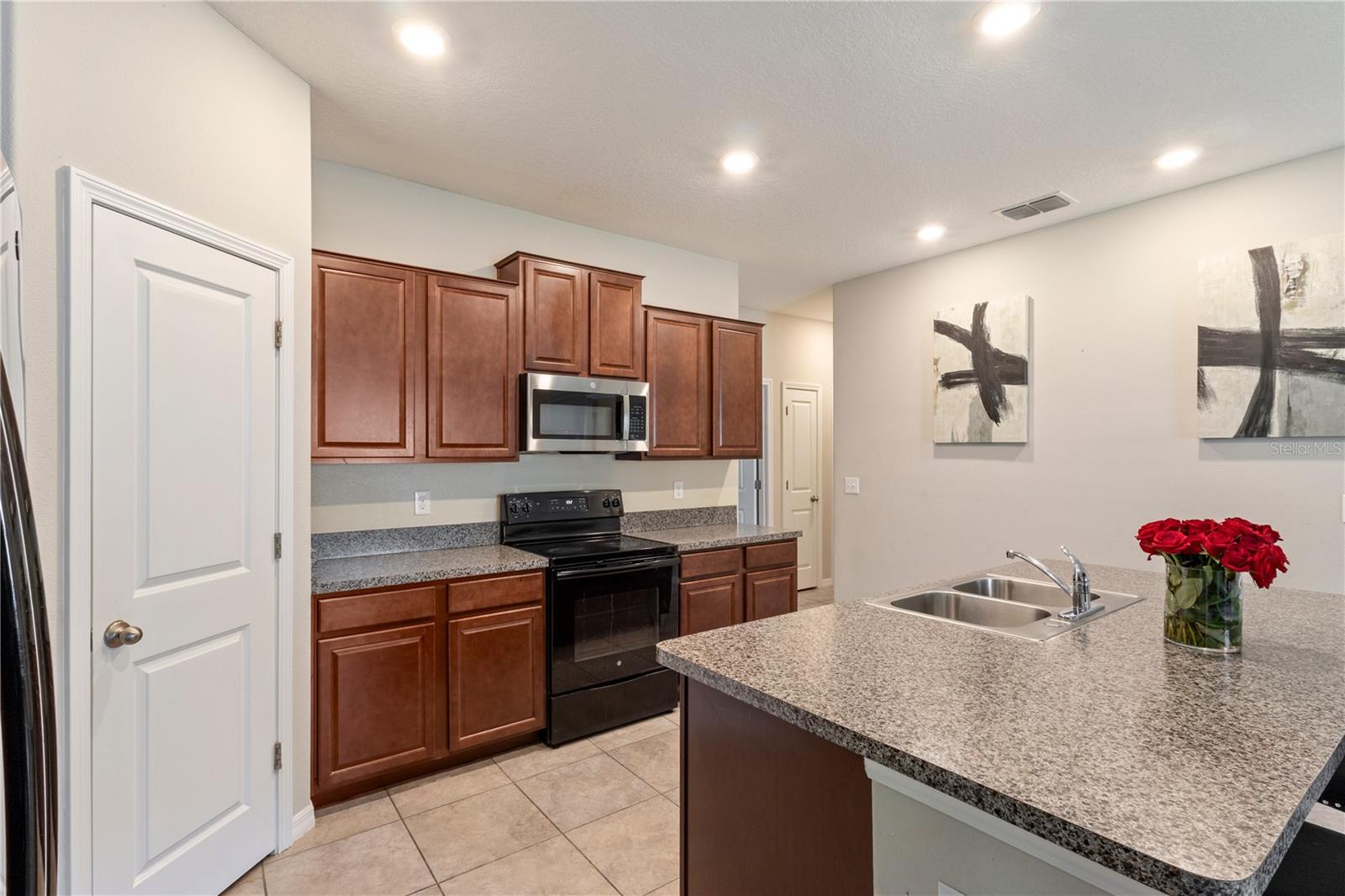 HIDDEN RIVER PH 1B - Residential