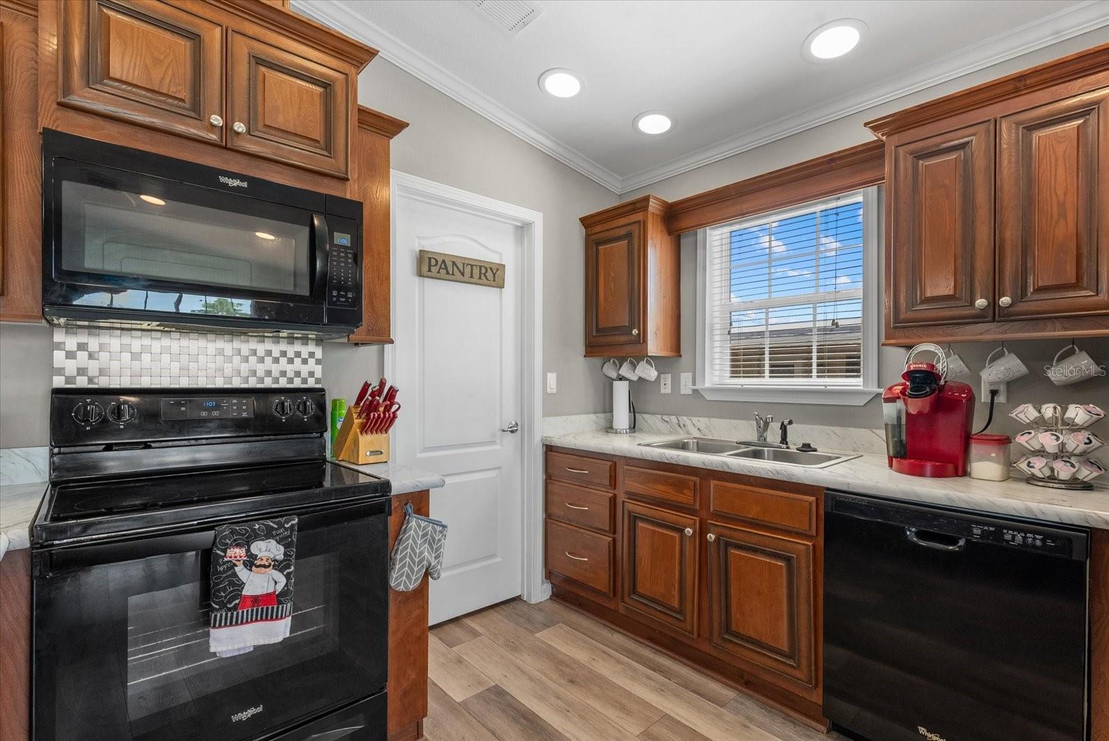 HARBOR COVE - Residential