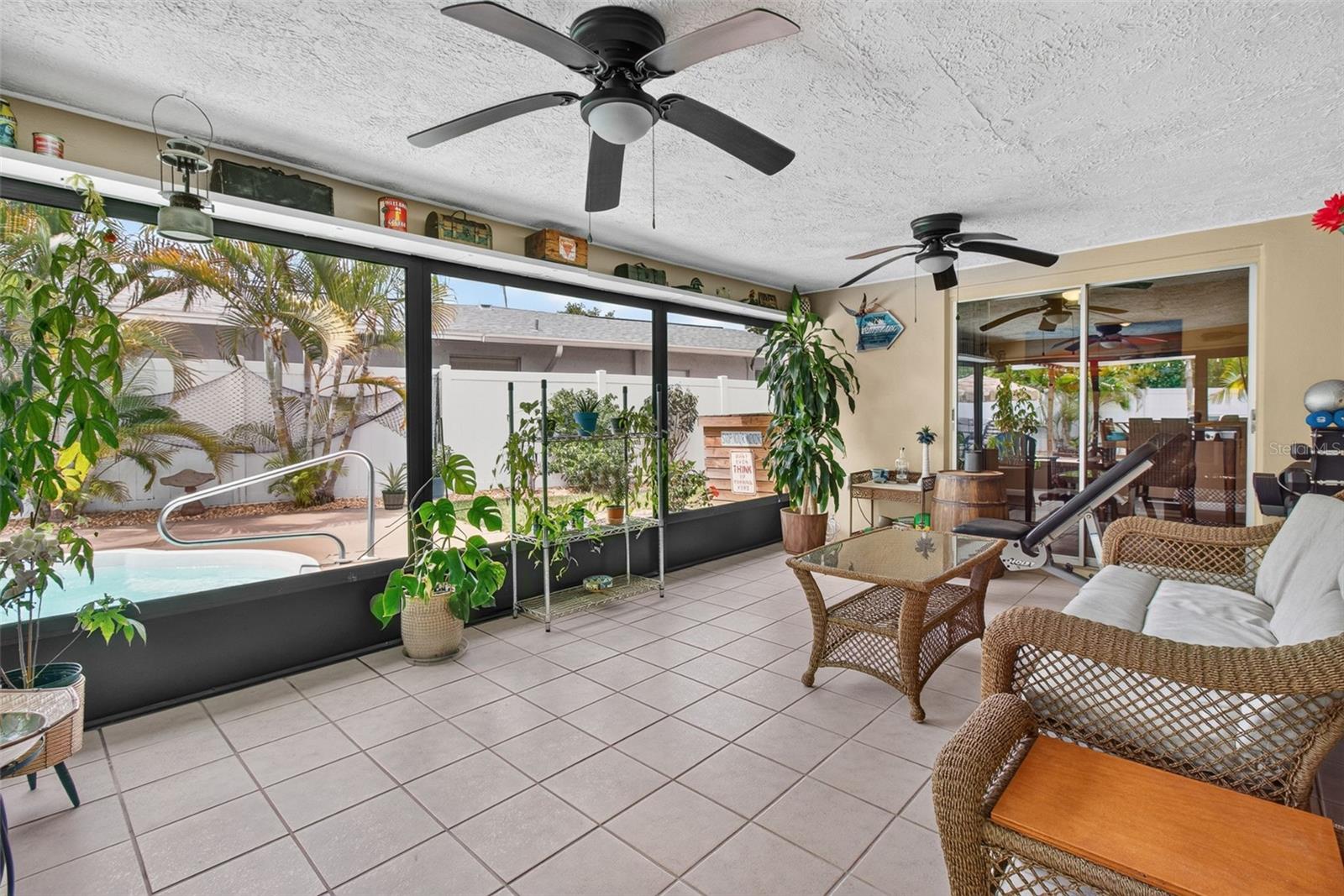 WILSHIRE ESTATES - Residential
