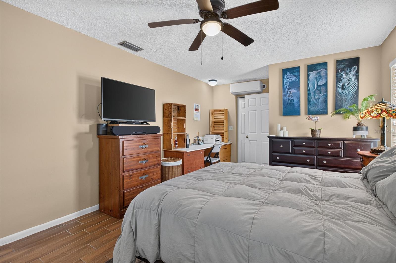 WILSHIRE ESTATES - Residential