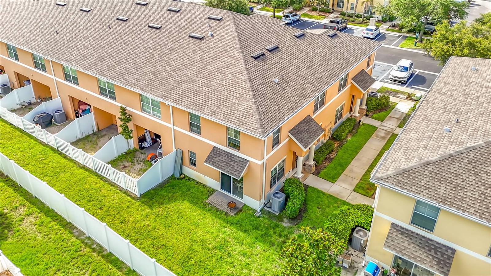THOUSAND OAKS EAST PH V - Residential