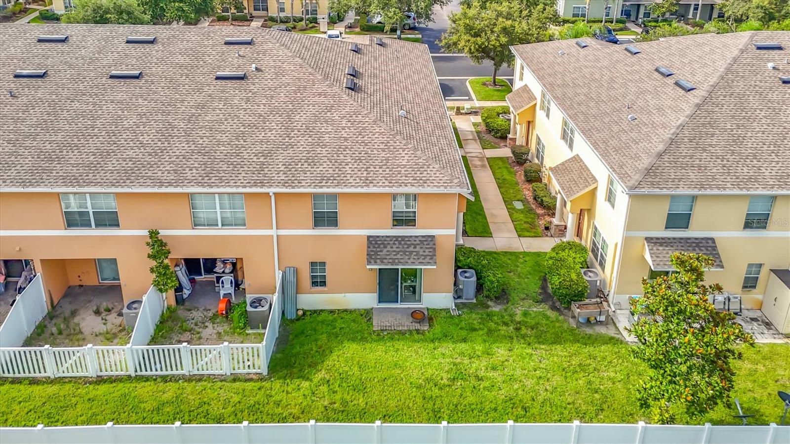 THOUSAND OAKS EAST PH V - Residential