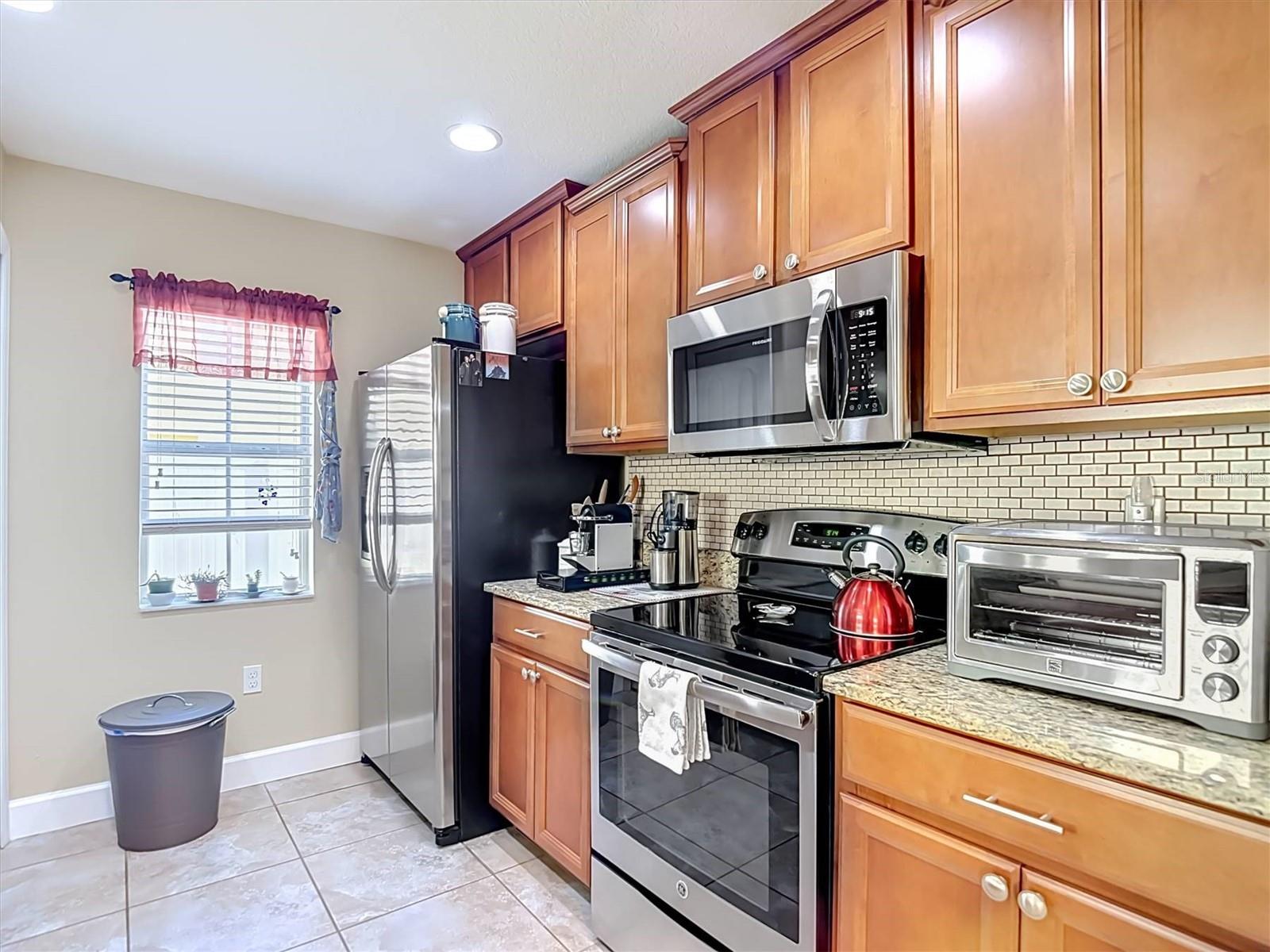 THOUSAND OAKS EAST PH V - Residential