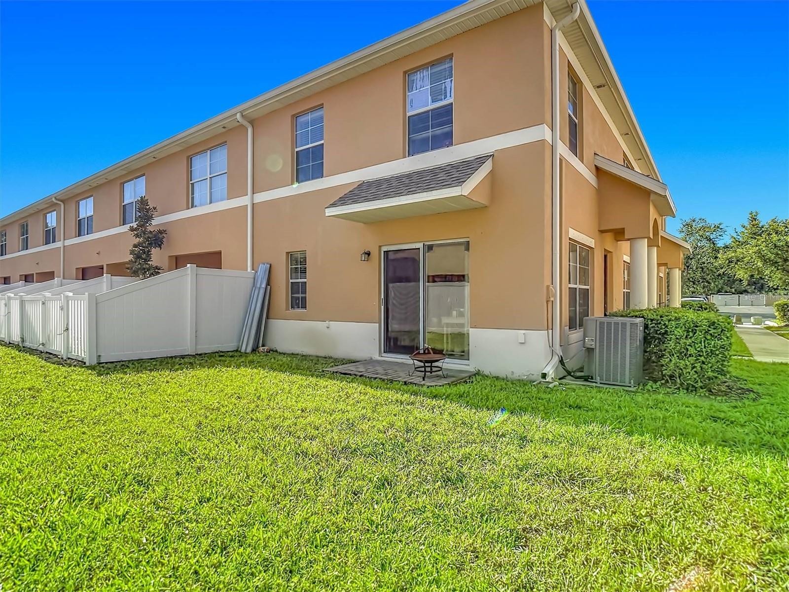 THOUSAND OAKS EAST PH V - Residential