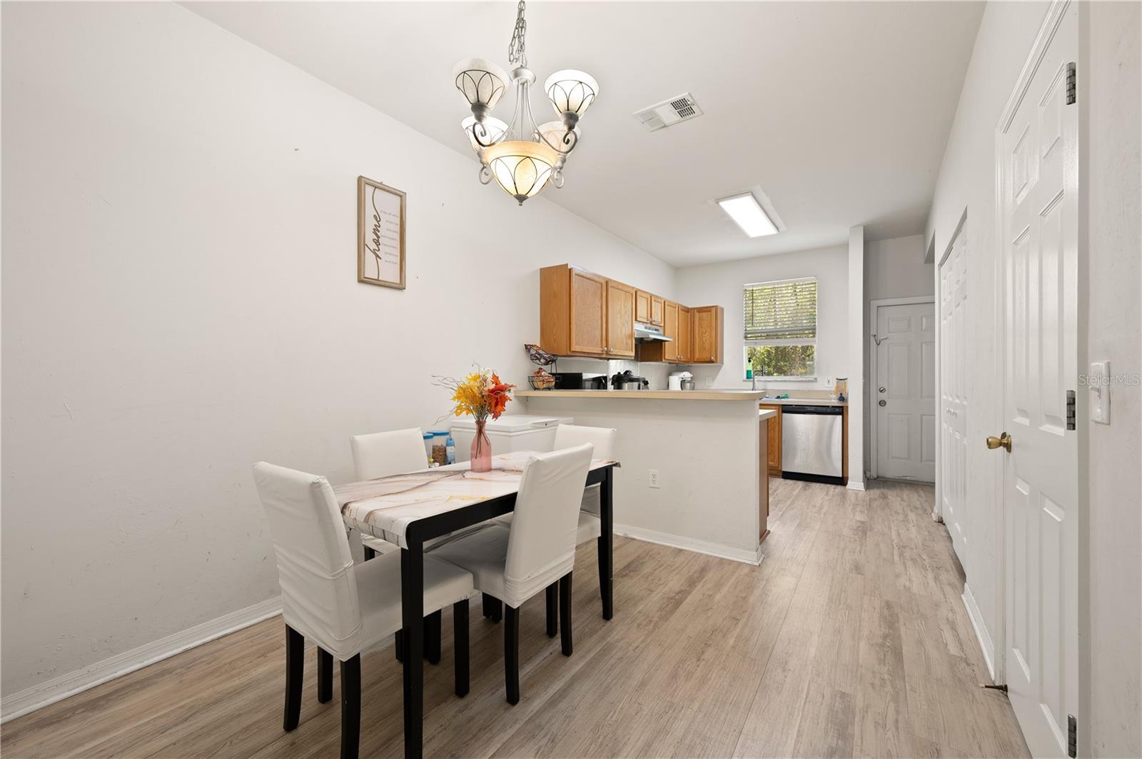KENSINGTON SOUTH - Residential