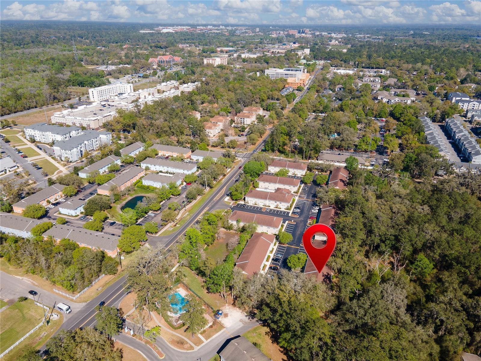 KENSINGTON SOUTH - Residential