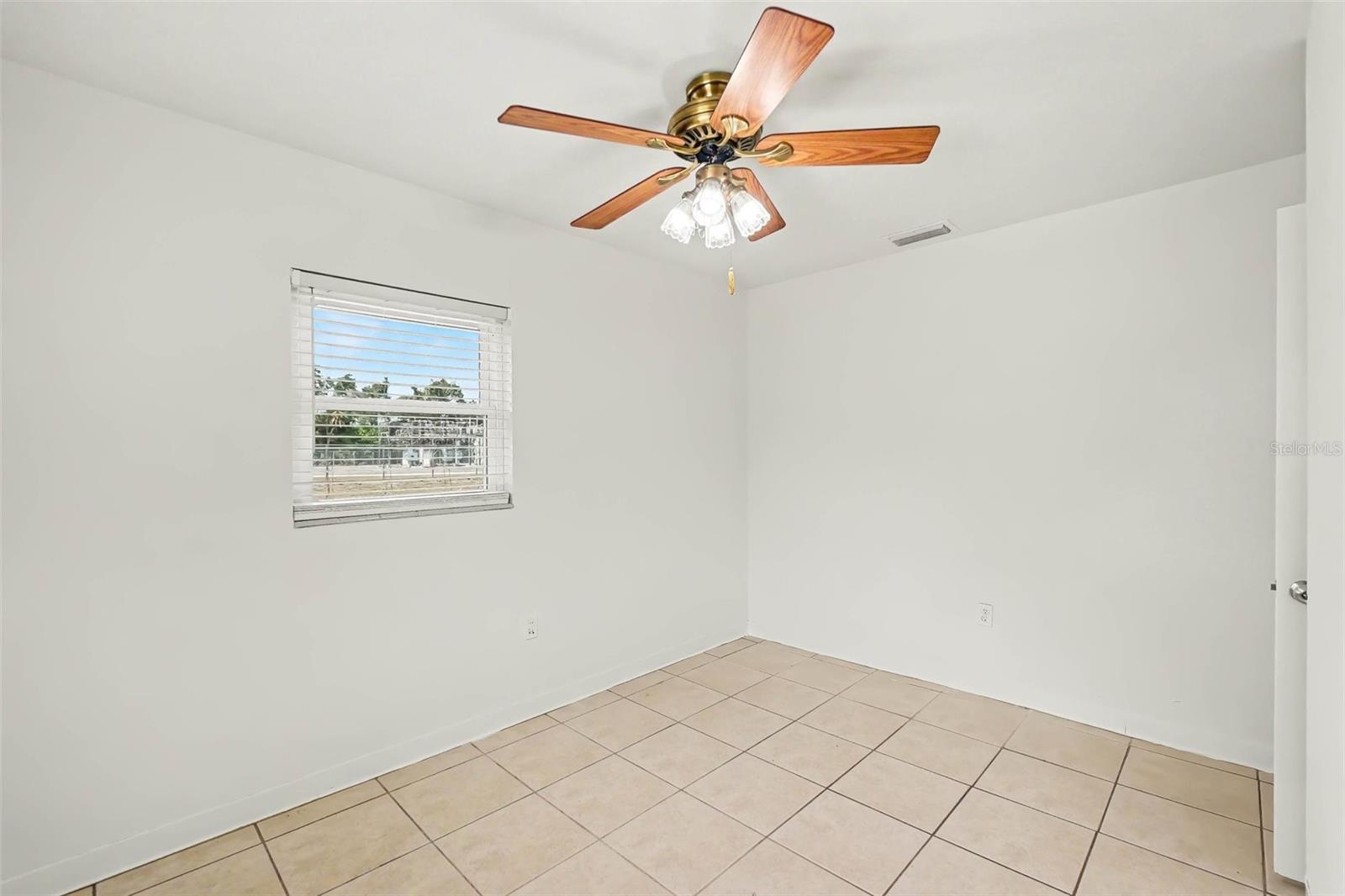 APOLLO BEACH UNIT 1 PT 2 - Residential
